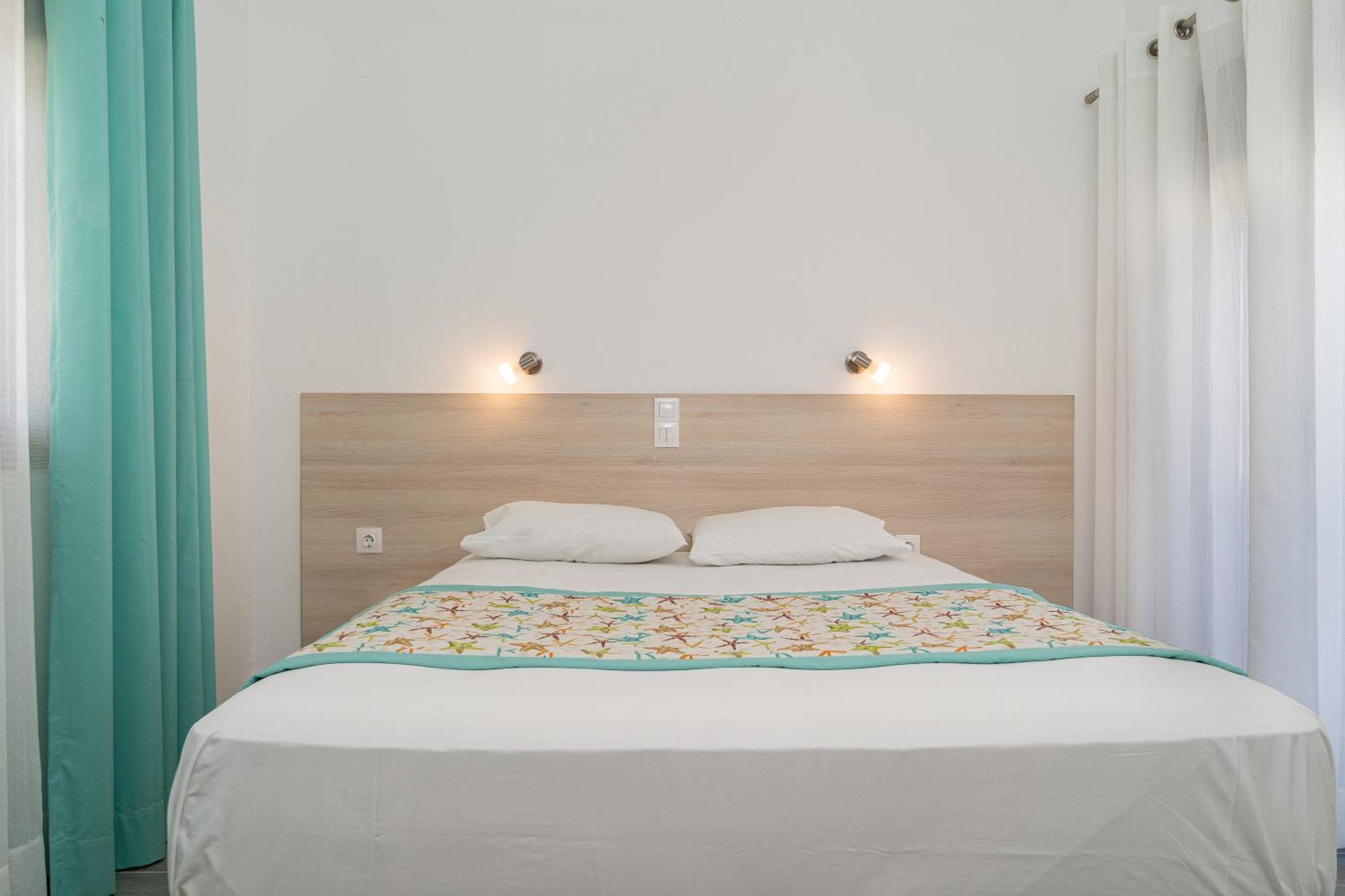 Akrotiri Apartments Makriyialós Ngoại thất bức ảnh