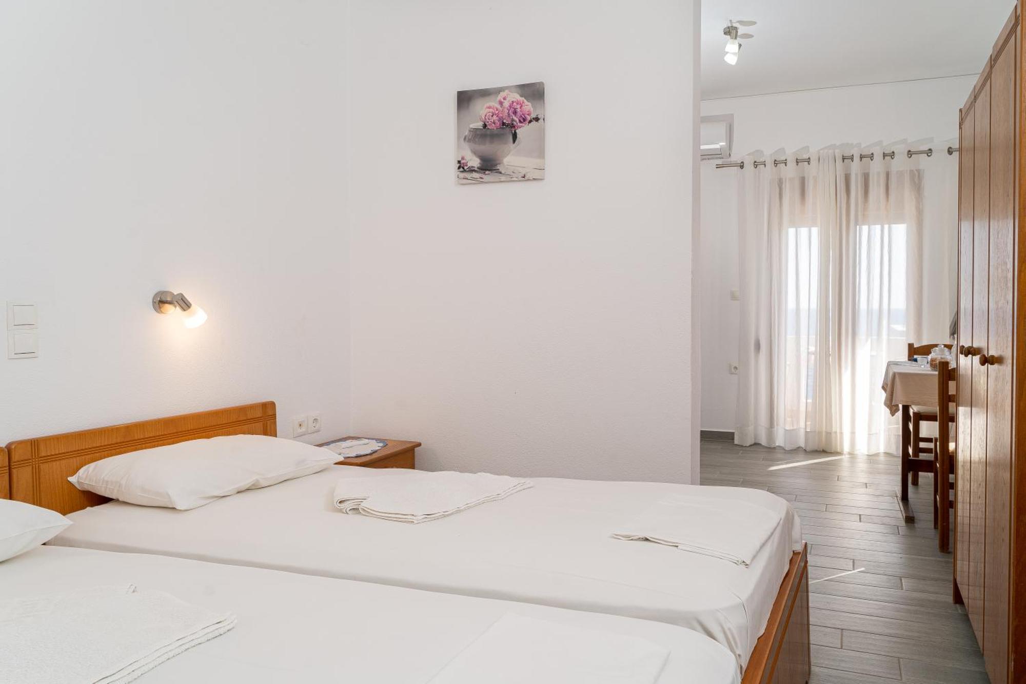 Akrotiri Apartments Makriyialós Ngoại thất bức ảnh